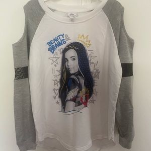 T shirt. Off Shoulder